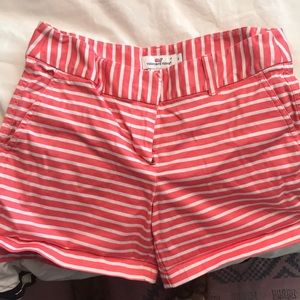 Coral VINEYARD VINES shorts with White stripes